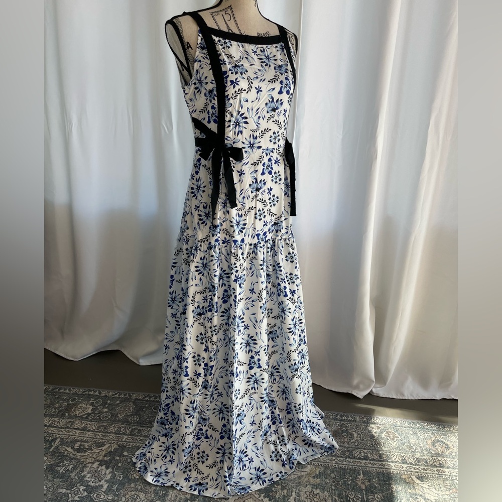 SHEIN Blue and White Floral Maxi Dress